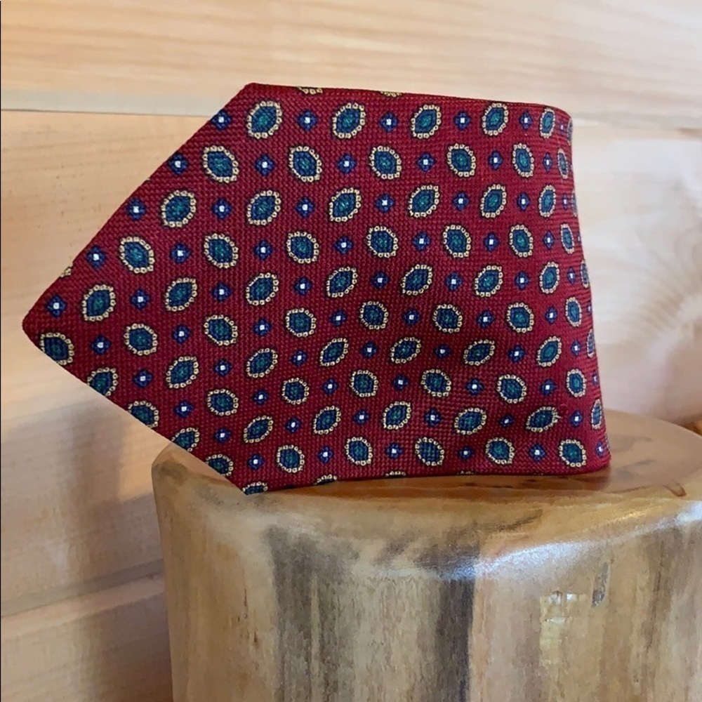 Tommy Hilfiger silk tie with geometric print